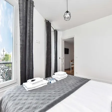 Cosy Appartement- 2br-6p - Voltaire *