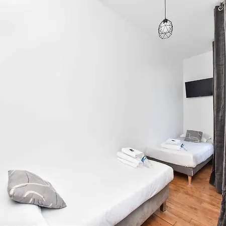 Cosy Appartement- 2br-6p - Voltaire Appartamento